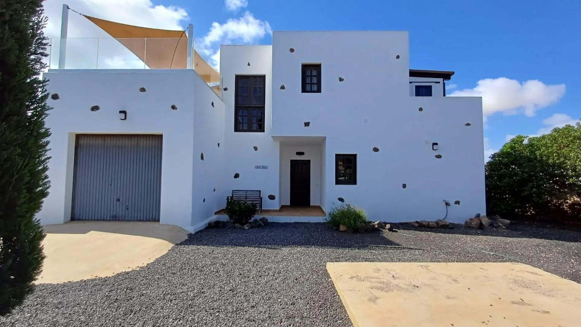 Villa Lajares Villa-Sleeps 6-Free Parking-Playground